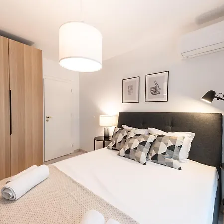View 1 Apartament