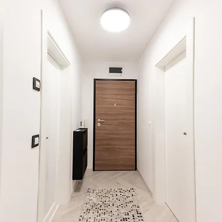 View 1 Apartament *
